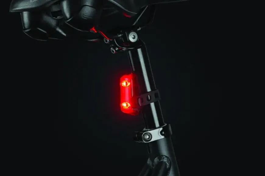 AXA achterlicht Greenline LED - usb oplaadbaar