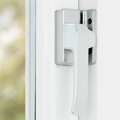 AXA Raamsluiting design met nok links aluminium