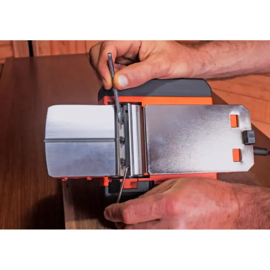 Black+Decker schaafmachine 710W BEW712-QS