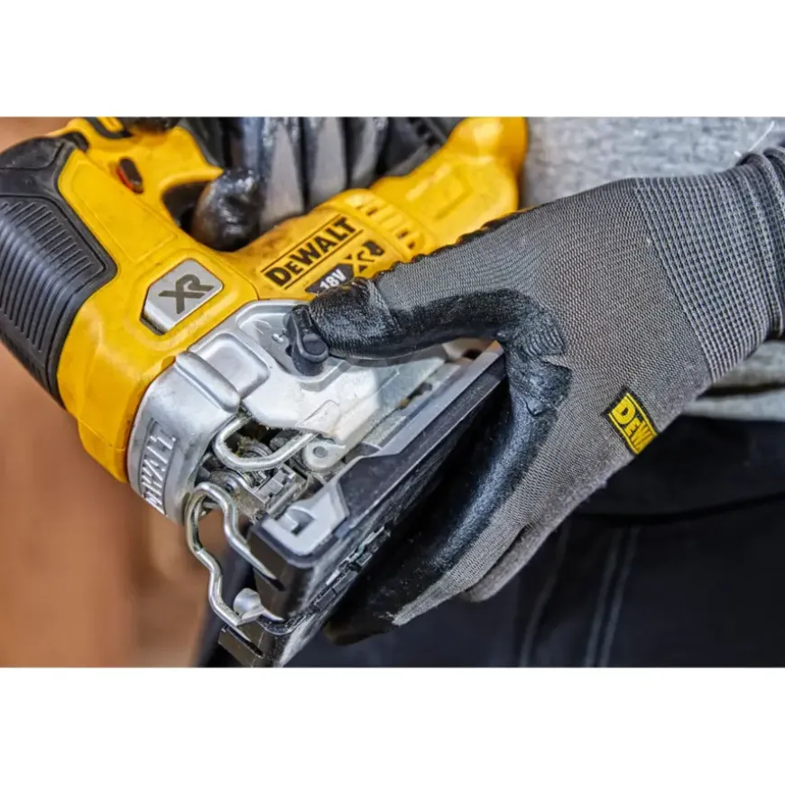 DeWalt 18V XR decoupeeerzaag brushless DCS334N-XJ (zonder accu)