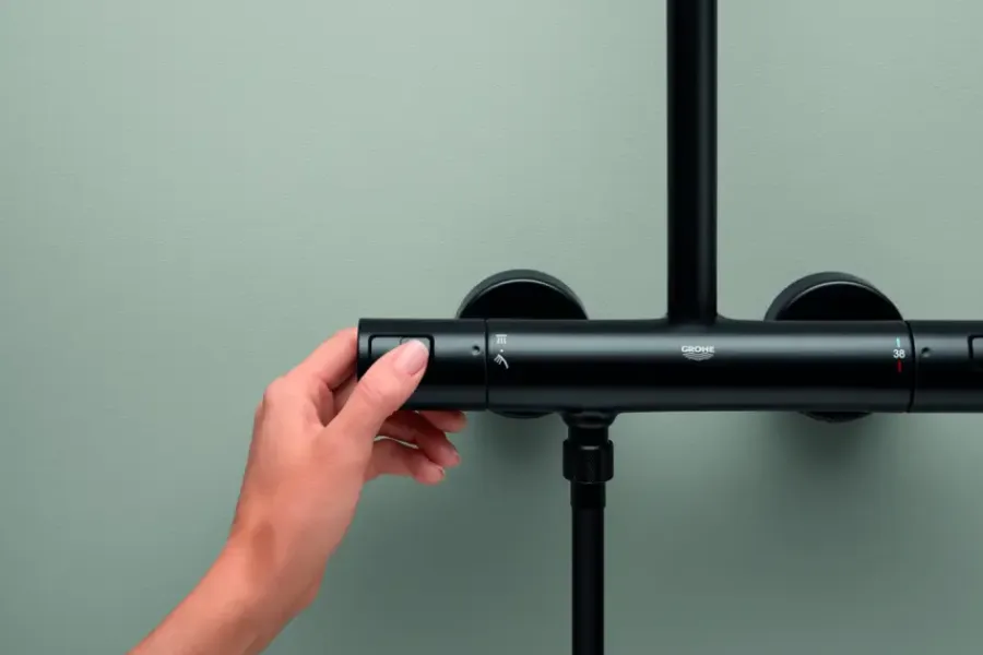 Grohe Vitalio Comfort 250 douchesysteem met thermostaatkraan mat zwart