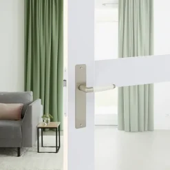 Karwei deurkruk set Lago recht blind schild RVS look messing