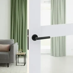 Karwei deurkruk set Roberto rond rozet zwart aluminium