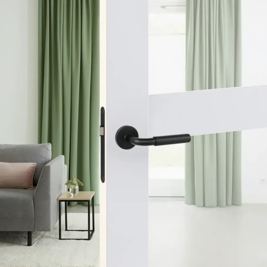 Karwei deurkruk set Roy rond rozet zwart RVS
