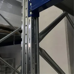 Geen Kasthoek staal gegalvaniseerd 35x35x1,5x2000mm
