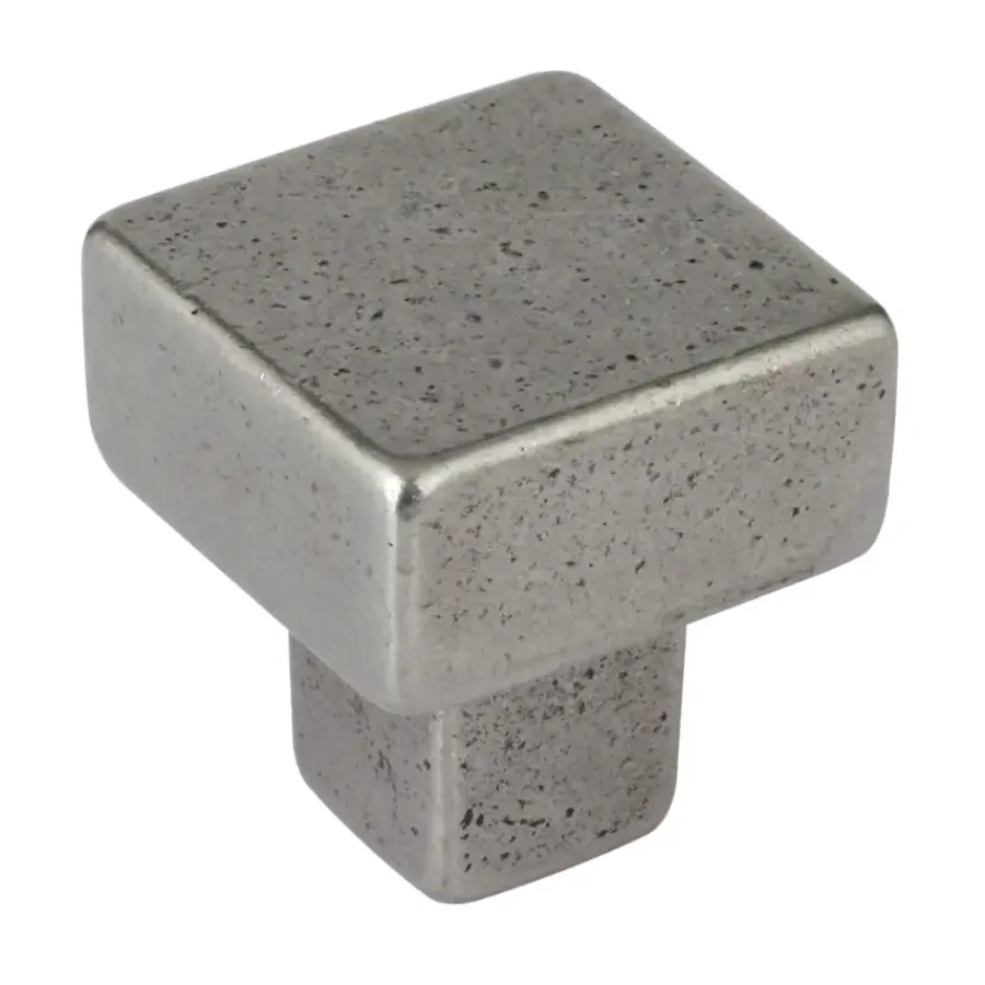 Geen Knop Almar antiek ijzer 31mm