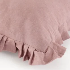 Geen Kussen ruffled oud roze - l55xb35xh10cm
