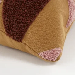 Geen Kussen tufted bruin - l55xb35xh10cm
