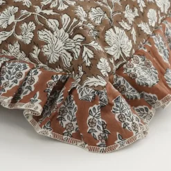 Geen Sierkussen bloemen donker bruin - l55xb35xh10cm