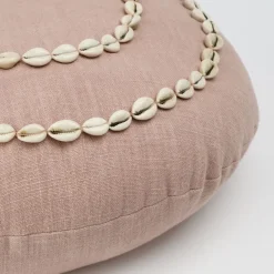 Geen Sierkussen rond schelp l.roze - h10xd45cm