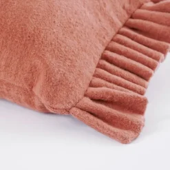 Geen Sierkussen ruffled d.roze - l55xb35xh10cm
