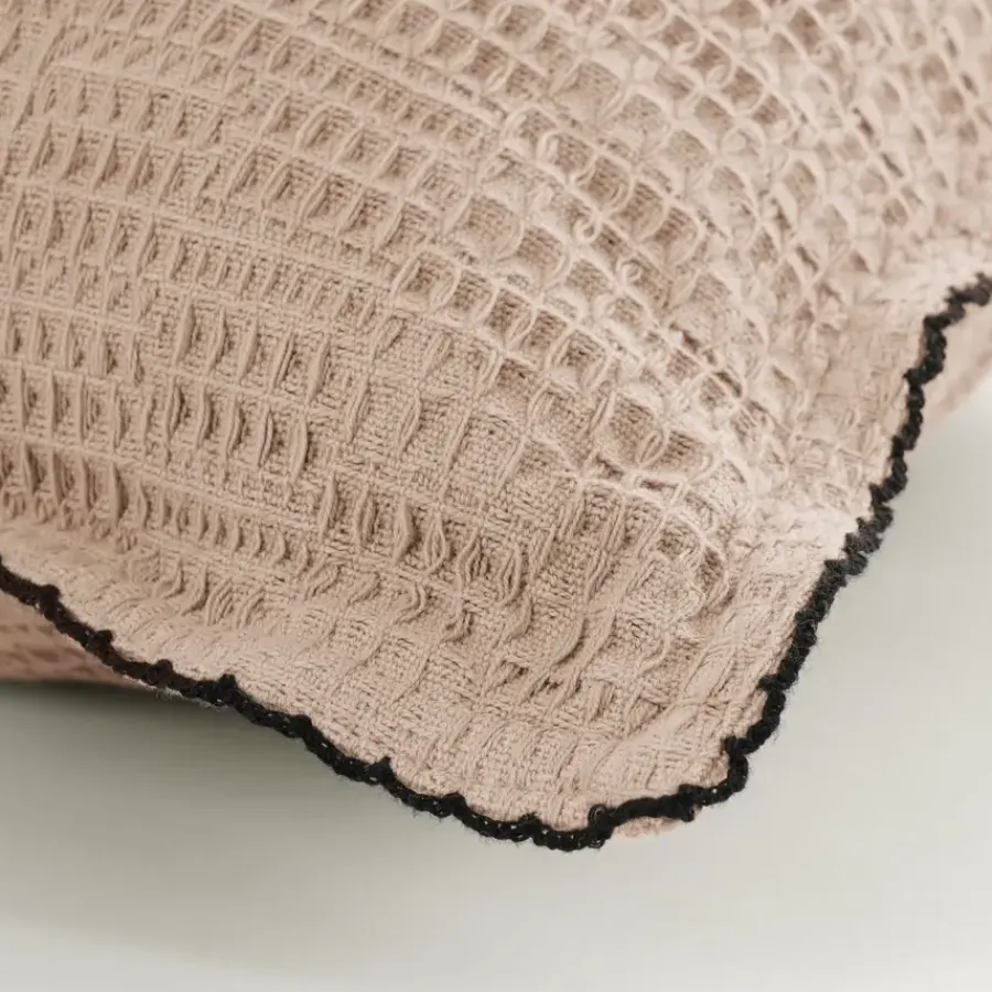 Geen Sierkussen ruit licht roze - l55xb35xh10cm