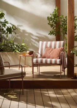 Geen Stripes kussen l.bruin - l55xb35xh10cm