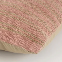 Geen Stripes kussen l.roze - l55xb35xh10cm