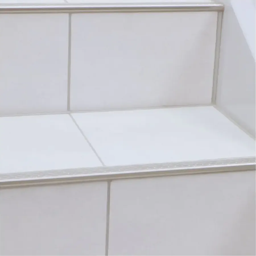 Geen Trapkant aluminium titaan 40x6x1000x1.6mm