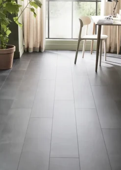 vtwonen click PVC EVC Granite donkergrijs houtlook incl. geïntegreerde ondervloer