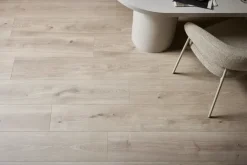 vtwonen click PVC EVC Oat beige houtlook incl. geïntegreerde ondervloer